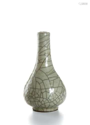 Kuan-Type Pear-Shaped Vase