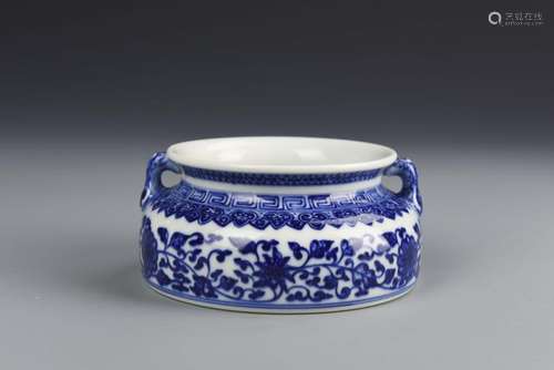 Chinese Blue and White Brush Washer