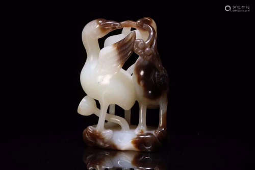 A HETIAN JADE ORNAMENT OF DEER AND CRANE