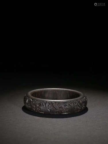 A CHENXIANG WOOD BANGLE