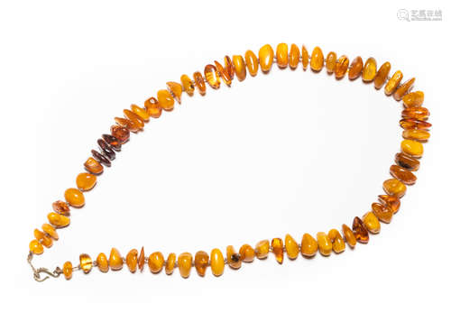 Antique/Vintage Natural Amber Necklace