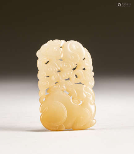 Qing Chinese Antique Carved Jade Pendant