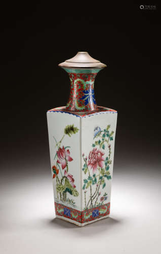 Chinese Antique Famille Rose Vase Lamp