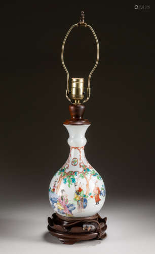 Chinese Antique Porcelain Lamp
