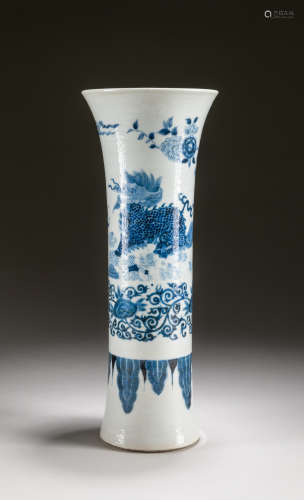 Late Ming Style Chinese Antique Blue&White Vase