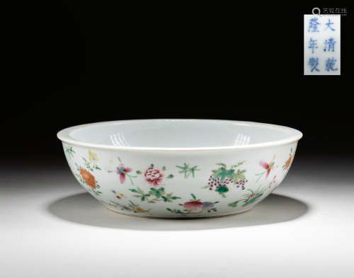 18th Chinese Antique Famille Rose Bowl