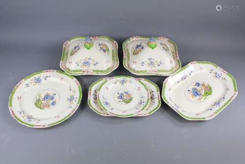 A Spode Part Dinner Service: The service comprising two covered tureens, two rectangular dishes, six dinner plates, six fish plates and six side plates