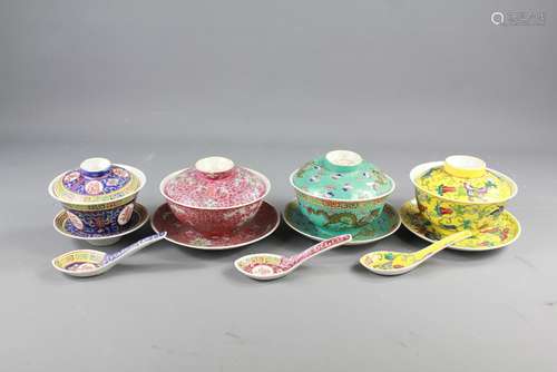 A Quantity of 20th Century Chinese Rice Bowls