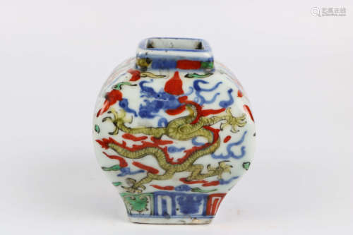 A Chinese Wu-Cai Porcelain Jar