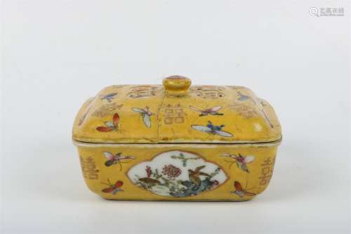 A Chinese Yellow Glazed Porcelain Box with Cover