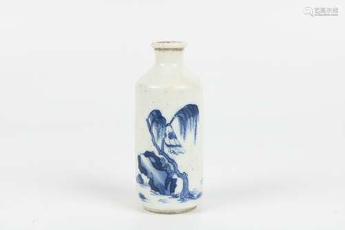 A Chinese Blue and White Porcelain Snuff Bottle