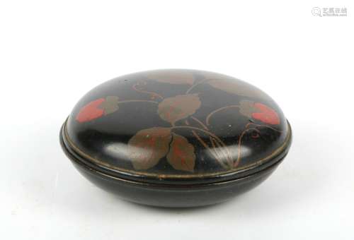 A Chinese Lacquer Round Box with Cover