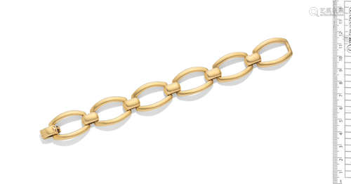 A gold link bracelet, by Cartier, circa 1940