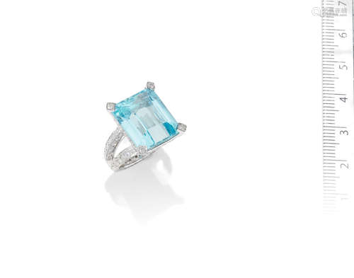 An aquamarine and diamond ring