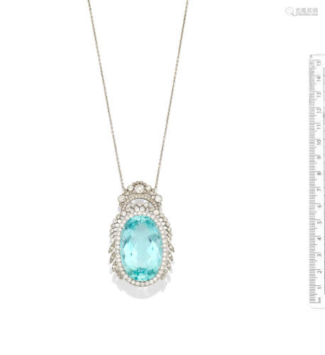 A Belle Époque aquamarine and diamond pendant, circa 1910