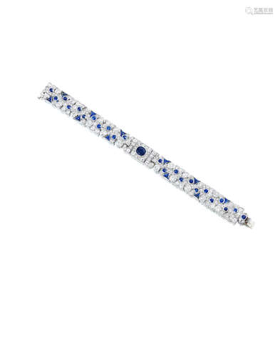 A sapphire and diamond bracelet, circa 1925