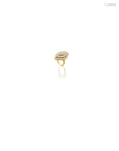 A diamond ring, Van Cleef & Arpels, French