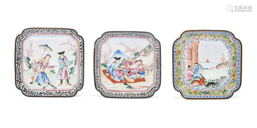 18th century A pair of painted enamel 'European subject' quatrefoil trays