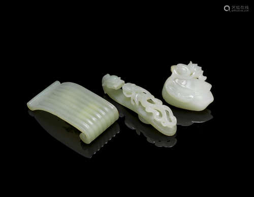 18th/19th century A group of three green jade carvings