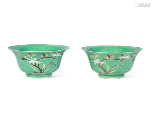 Kangxi A pair of green-ground 'Brinjal' bowls