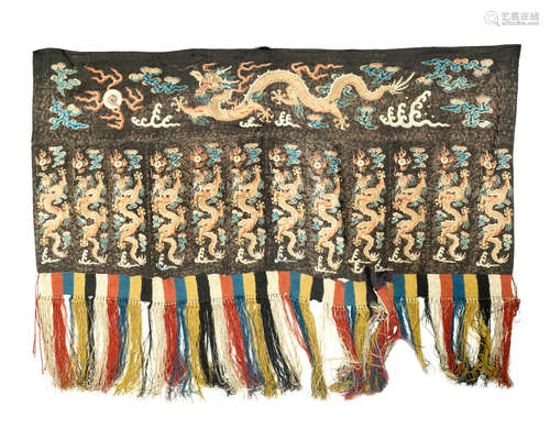 Late Qing Dynasty A large 'dragon' altar frontal