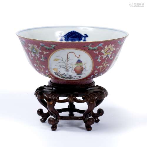 Medallion bowl Chinese, Republic period (1912-1949) decorated with four medallions of precious