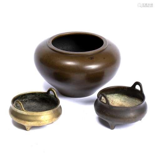 Group of bronzes Chinese, 19th/20th Century comprising of globular shaped bronze brush washer with