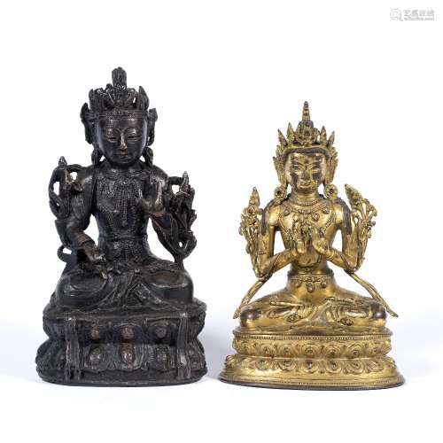 Gilt bronze figure of Bodhisattva Sino-Tibetan cast with her hands in the middle, sitting cross