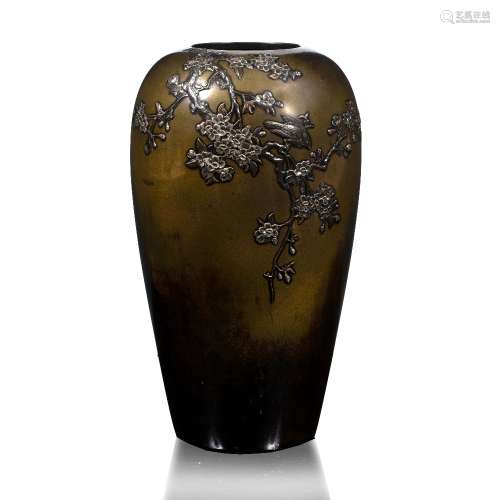 Inlaid bronze vase Japanese, Meiji Period decorated in mixed metals and shakudo takazogan with a