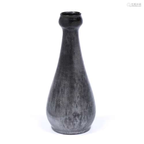 Garlic mouth vase Chinese, Northern Song (960-1279) decorated with a lustrous black glaze 28.5cm