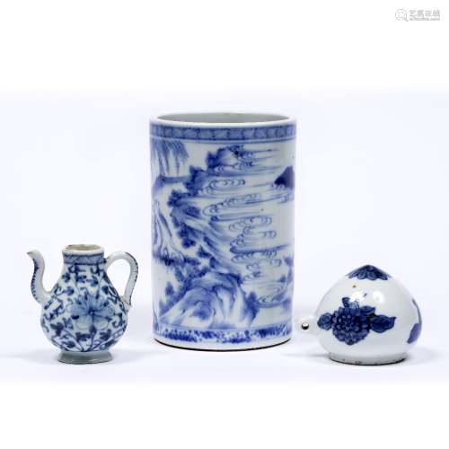 Blue and white bird feeder Chinese, circa 1900 7cm miniature blue and white ewer, 6.5cm and a