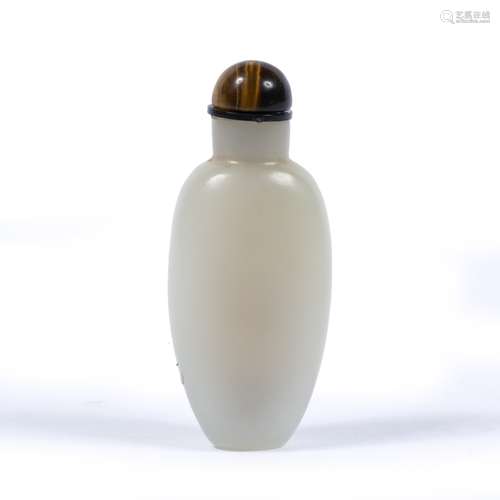 White jade snuff bottle Chinese, 19th Century of elongated form 6.5cm long