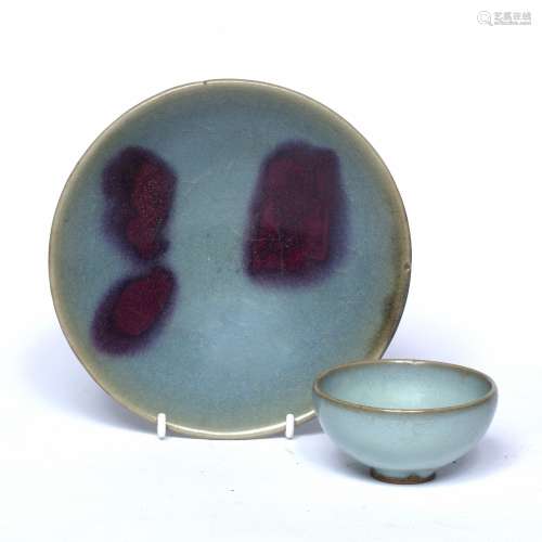 Junware bowl Chinese, 18th/19th Century 15.5cm and a small Junware bowl, Song style, 7.5cm (2)