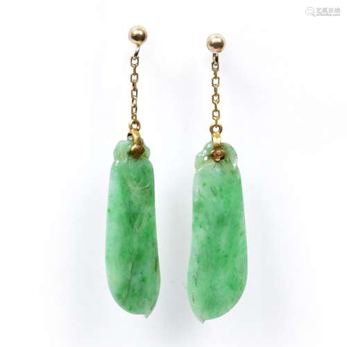 Pair of carved jade earrings Chinese modelled as leaves 3cm across