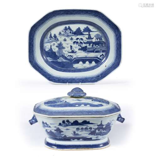 Export blue and white tureen,cover and stand Chinese, 19th century decorated with river scene,