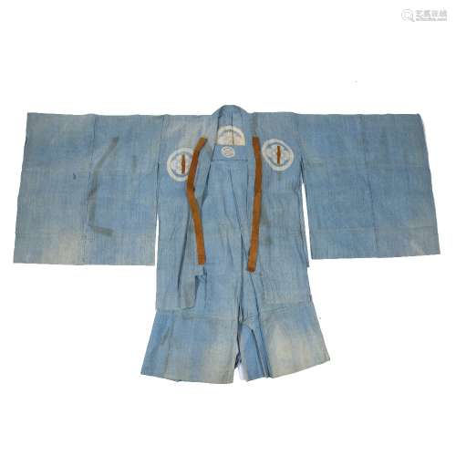 Mens shouzolsu-noh costume Japanese, Meiji period (1868-1912) made of hemp, decorated in ground blue