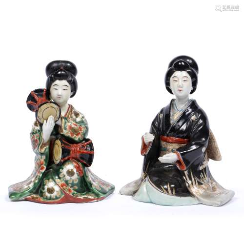 Two Satsuma models of geisha Japanese, Meiji one holding two drums the other with arms open in front