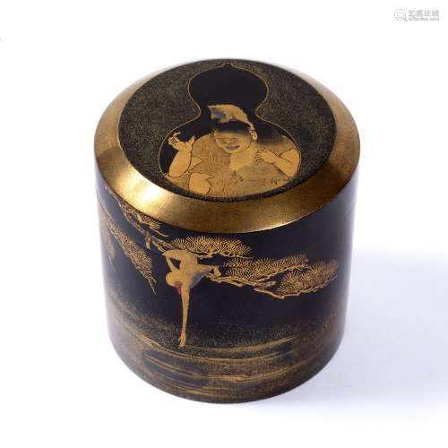 Black lacquer cylindrical kogo and cover Japanese, Meiji era the cover decorated in gold fundame