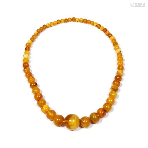 Amber necklace Chinese of graduated bead form 62cm long, 76 grams