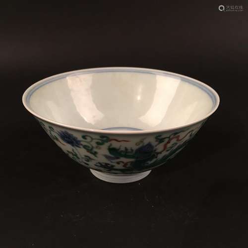 Chinese Doucai 'Dragon' Bowl, Chenghua Mark