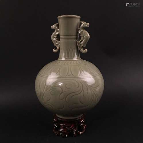 Chinese Yaozhou Kiln Vase