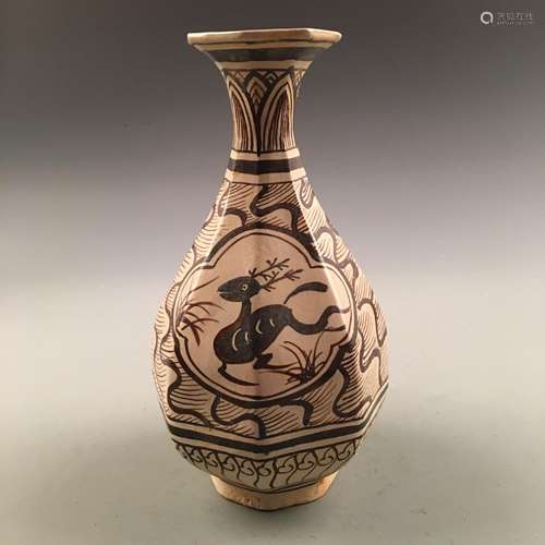 Chinese Cizhou Kiln 'Deer' Vase