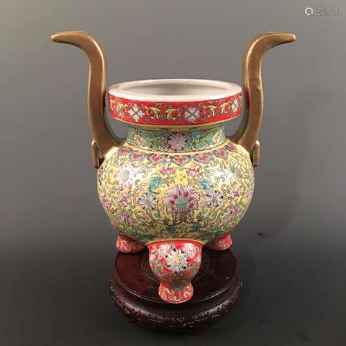 Chinese Famille Rose Tripod Censer, Qianlong Mark