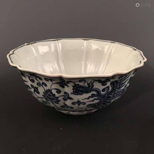 Chinese Blue-White Phoenix Bowl