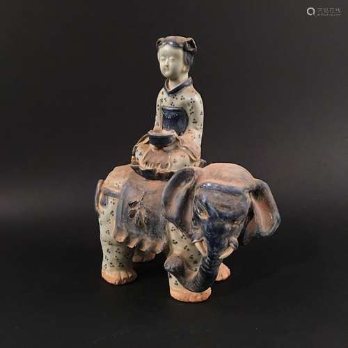 Chinese Blue-White 'Kids on Elephant' Figure