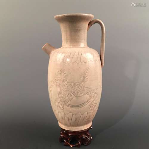 Chinese Yaozhou Kiln 'Dragon' Pitcher