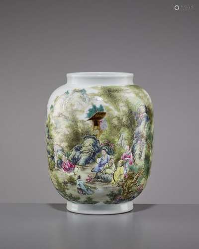 A REPUBLIC PERIOD VASE, JINGYUANTANG