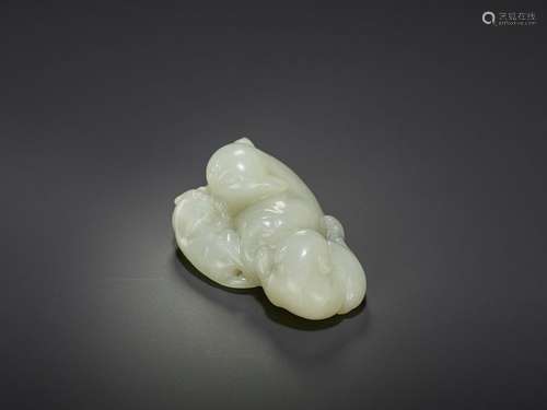 A JADE GROUP OF THREE CATS, QING