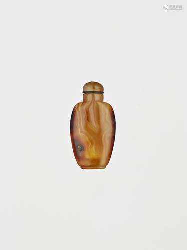 A BANDED AGATE SNUFF BOTTLE, MODERN