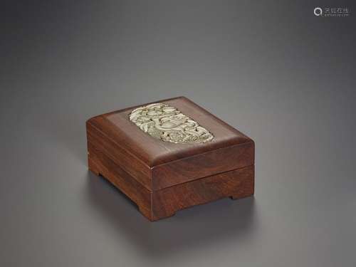 A HUANGHUALI BOX & JADE PLAQUE, QING